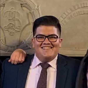 Meet your Posher, Carlos